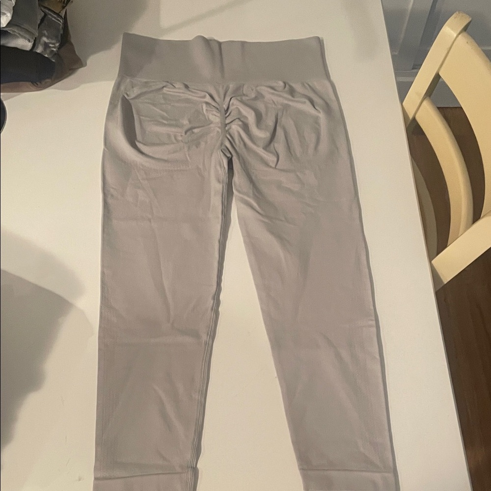 HALARA Gray Leggings